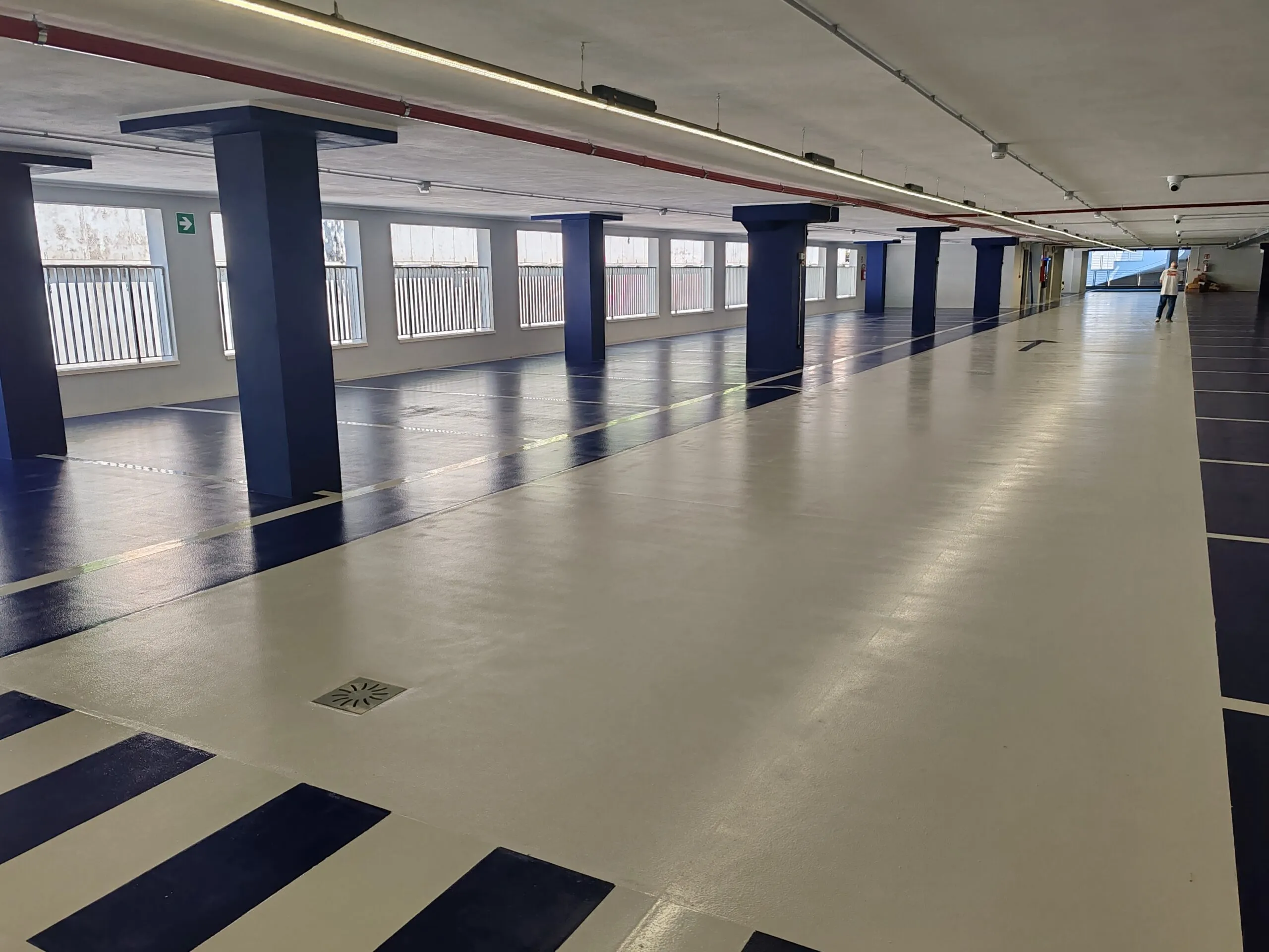 Area interna del parcheggio di Piazza del Popolo con videosorveglianza Comelit